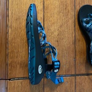 Chacós size 8, brand new never worn!